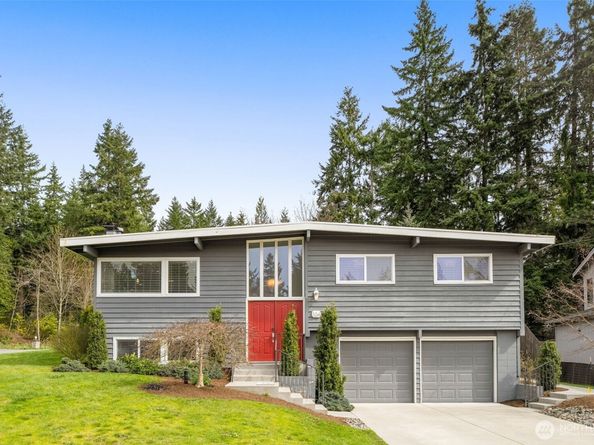 334 157th Avenue NE, Bellevue WA 98008