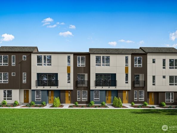 12201 137th Place NE 2504, Redmond WA 98052