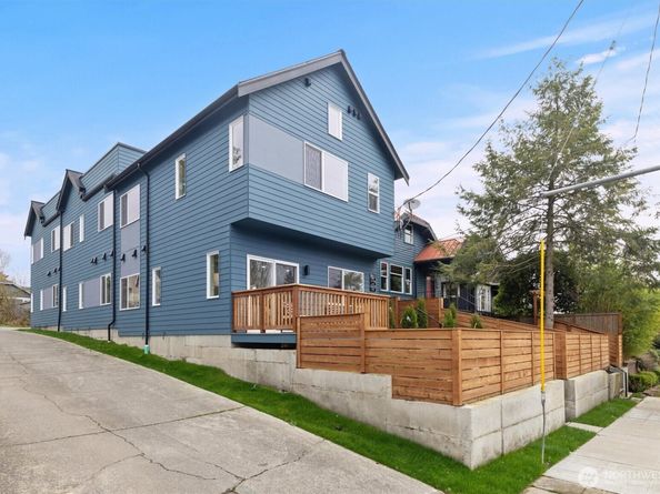 1409 Martin Luther King Jr Way, Seattle WA 98122
