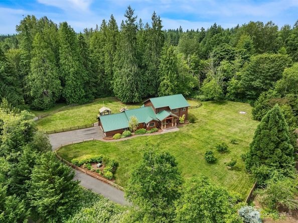 7717 252nd Avenue NE, Redmond WA 98053
