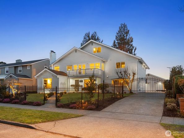 2647 39th Avenue W, Seattle WA 98199