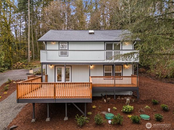 7605 NE Hidden Cove Rd, Bainbridge Island WA 98110