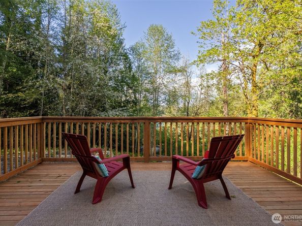 7605 NE Hidden Cove Rd, Bainbridge Island WA 98110