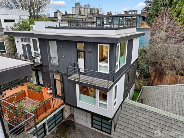 609 15th Avenue E, Seattle WA 98112