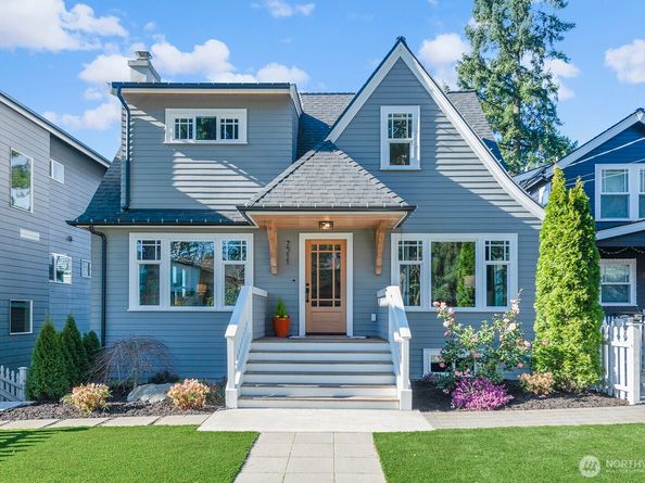 7511 41st Avenue NE, Seattle WA 98115