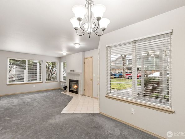 9210 Market Place N103, Lake Stevens WA 98258