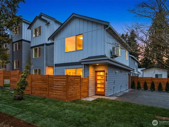 904 N 107th Street, Seattle WA 98133