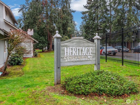 127 S 340th Street A, Federal Way WA 98003