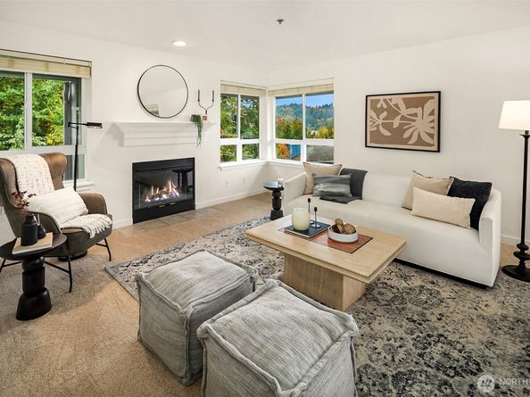 12023 NE 204th Place E303, Bothell WA 98011