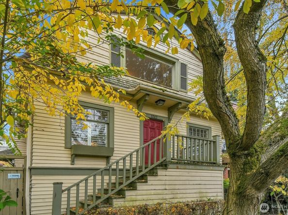1512 10th Avenue W, Seattle WA 98119