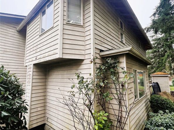 5624 Wisteria Lane NE, Bremerton WA 98311