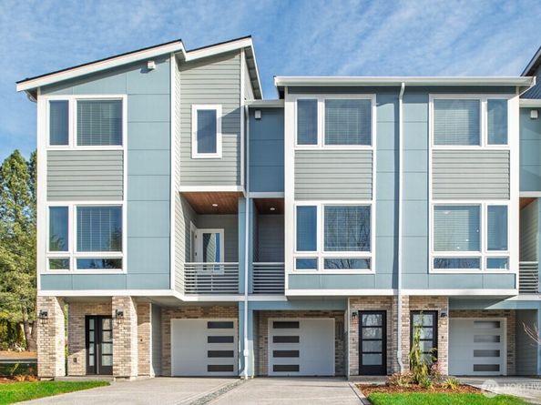 12806 66th Avenue S, Seattle WA 98178