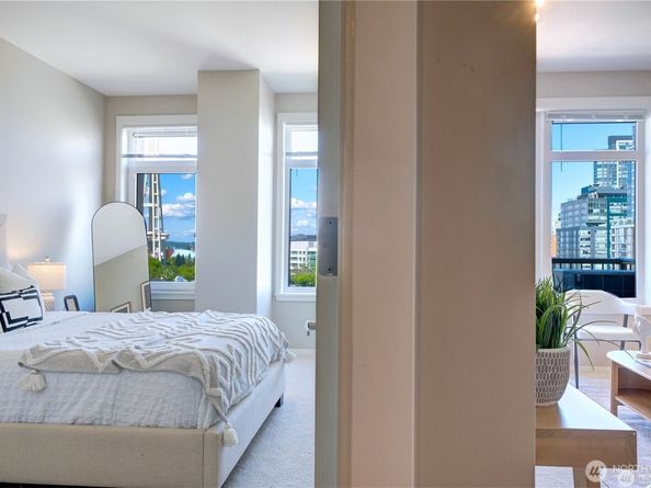 2721 1st Avenue PH06, Seattle WA 98121