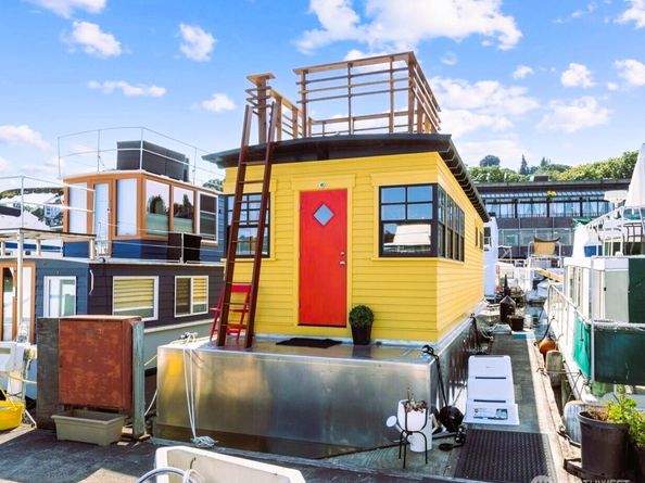 2040 Westlake Avenue N 17, Seattle WA 98109