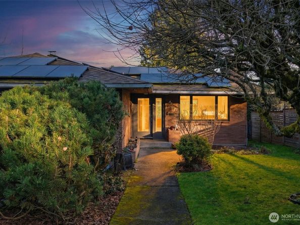 4026 48th Avenue S, Seattle WA 98118