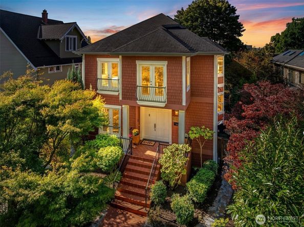 1147 Federal Avenue E, Seattle WA 98102