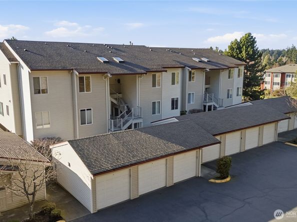 23007 Lakeview Drive A303, Mountlake Terrace WA 98043