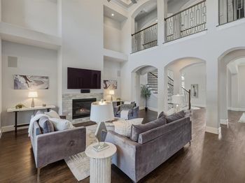 212  Saint Tropez Drive 