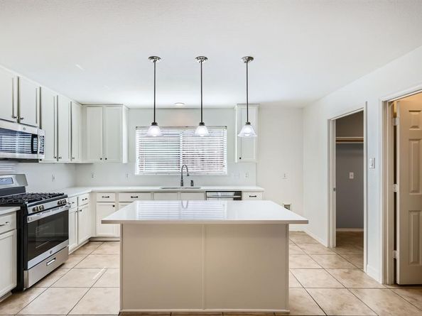 10229  Olivia Drive , McKinney Texas 75072