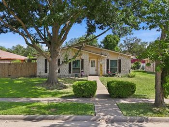 1322  Paris Drive 