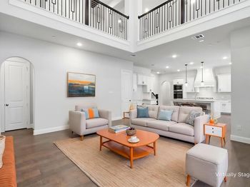1053  Sarah Street 