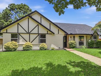 1513  Chisolm Trail 
