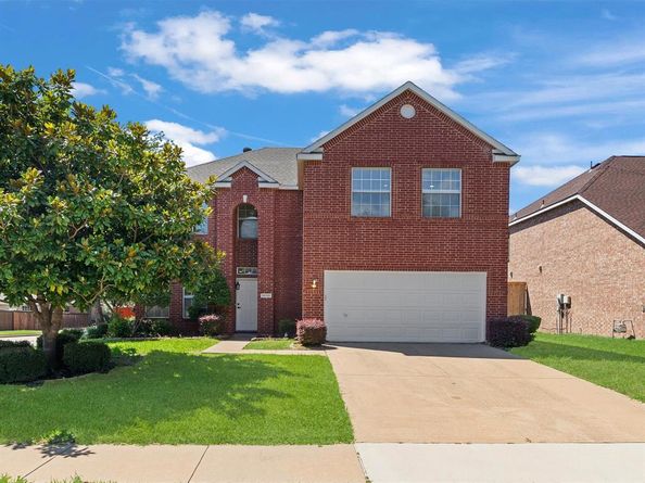 10701  Augusta Lane , Rowlett Texas 75089