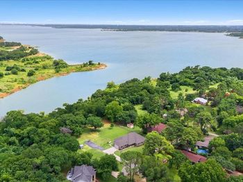 6512  Crooked Lane 