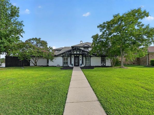 1946  Sussex Drive , Carrollton Texas 75007