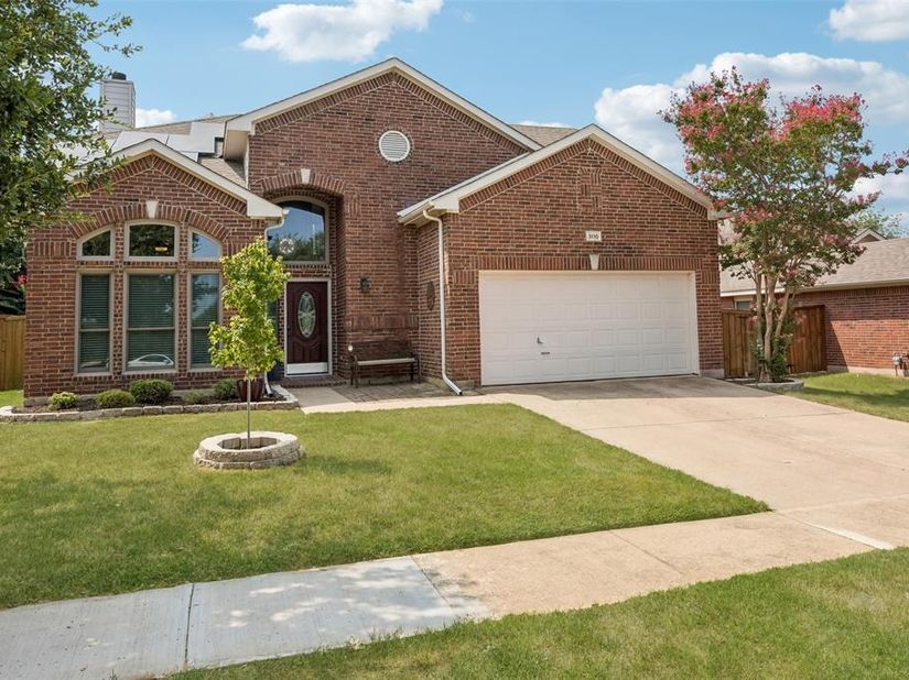3110  Alcove Lane , Corinth Texas 76210
