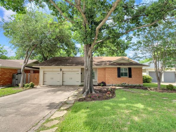 1815  Oates Drive , Dallas Texas 75228