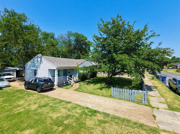3747  Cortez Drive , Dallas Texas 75220