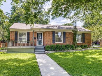 558  Kirkwood Drive 