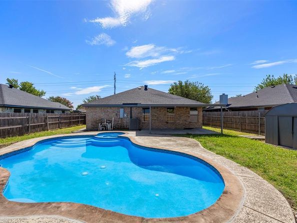 6314  Brookbriar Court , Arlington Texas 76018