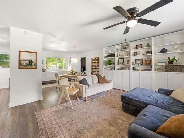 2901  Janet Court , Plano Texas 75074