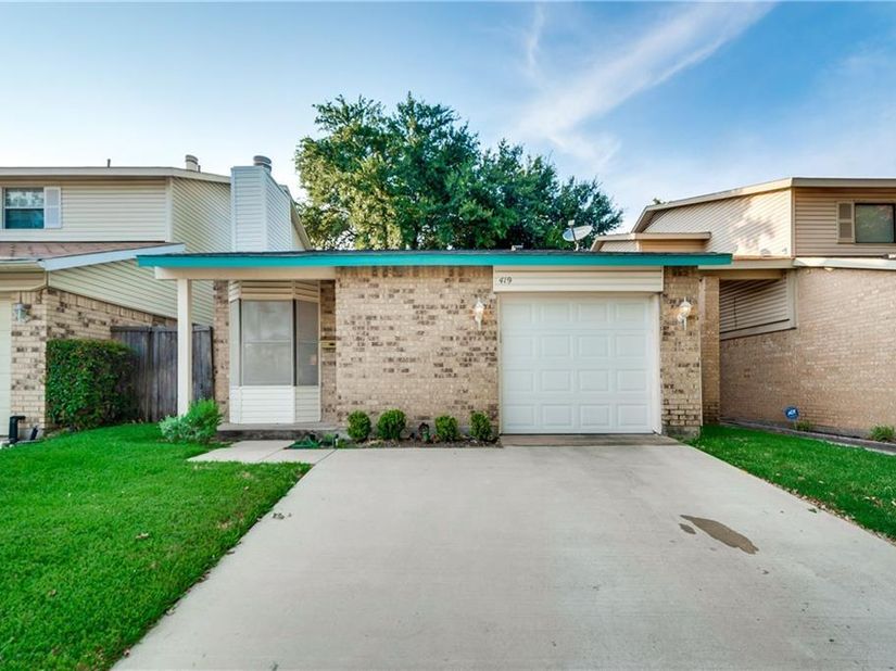 419  San Mateo Drive , Garland Texas 75043