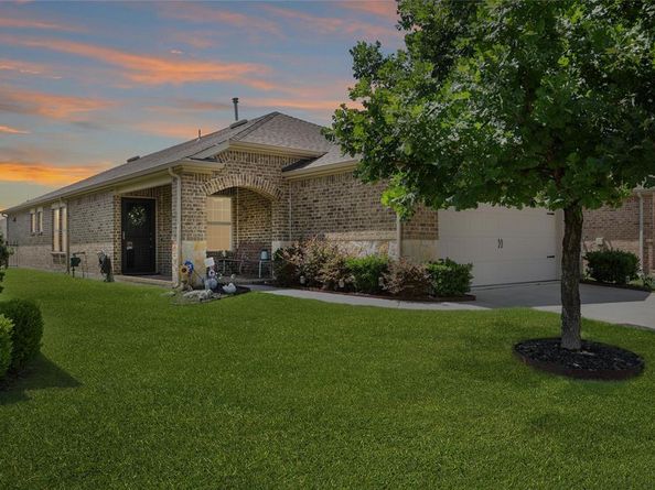 8775  Shore Crest Road , Frisco Texas 75036