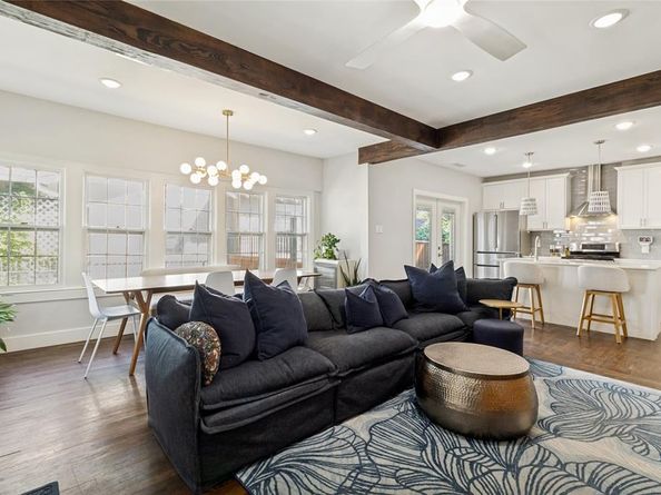 1023  Mount Auburn Avenue , Dallas Texas 75223