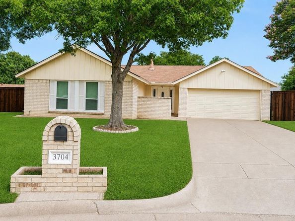 3704  Misty Court , Fort Worth Texas 76133