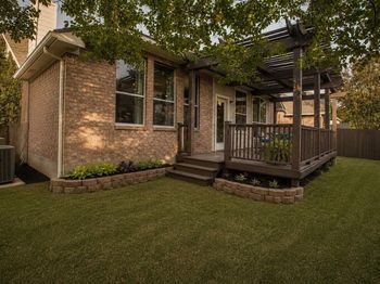 1620  Creekside Drive 