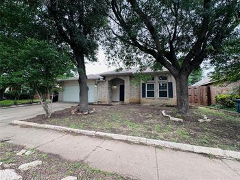 2908  Forest Creek Drive 