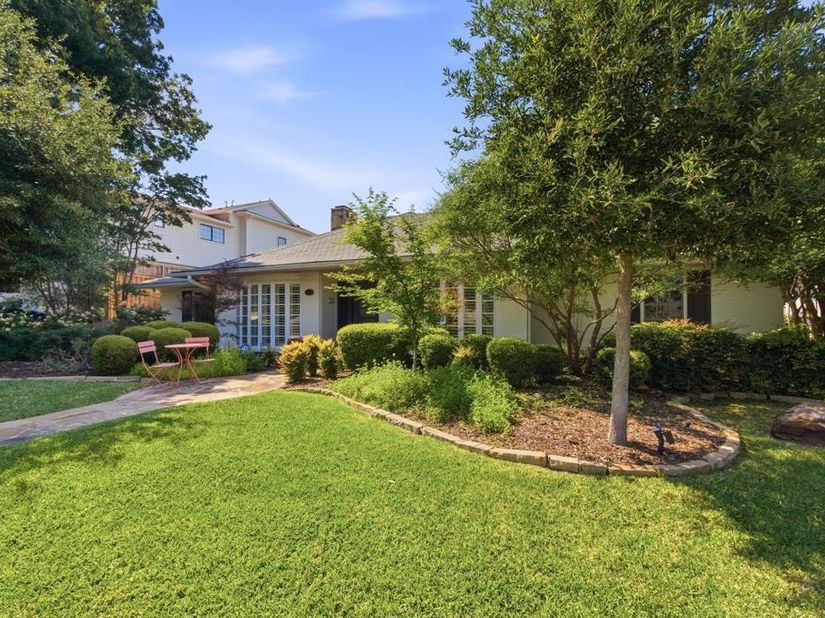 209  Fall Creek Drive , Richardson Texas 75080