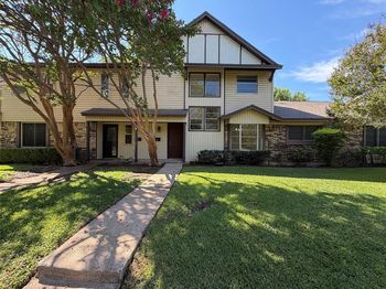 4911  Rollingwood Court 