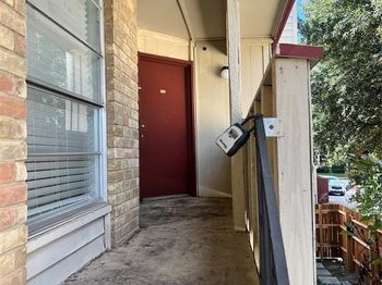 919 S Weatherred Drive 
