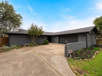 6525  Dakar Road 