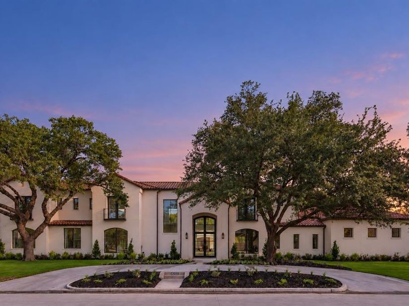 6207  Joyce Way , Dallas Texas 75225