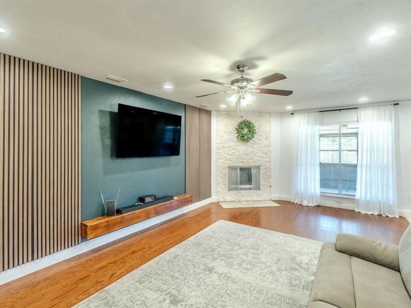 1011  Whippoorwill Court , Arlington Texas 76014