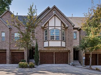 596  Waterloo Drive 