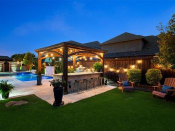 1405  Devonshire Drive 