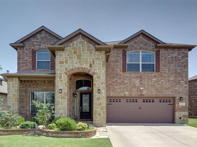 9828  Tule Lake Road , Fort Worth Texas 76177